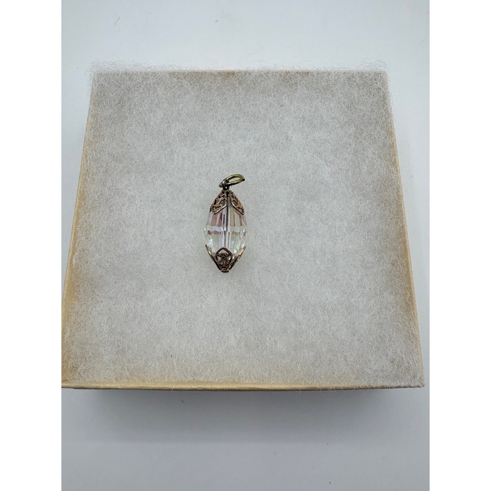 Vintage Faceted Crystal-Like Pendant with Filigree End Caps Mid-Century - Picture 3 of 3